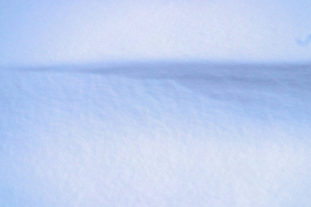 雪风丘背景。 冬天寒冷的天气质地。