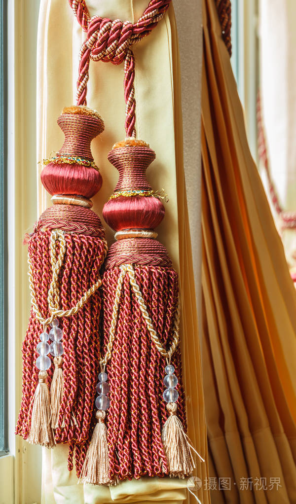 豪华窗帘流苏为室内装饰美观
