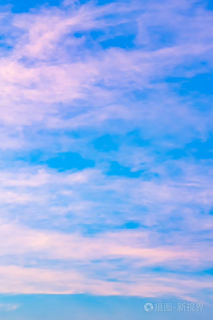 早晨和晚上美丽的天空