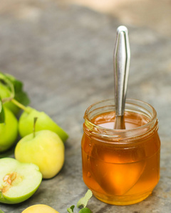 蜂蜜和苹果甜的。 顶级食品背景