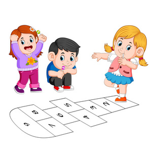 儿童玩跳房子的插图照片