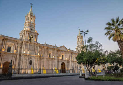 阿马斯阿奎帕秘鲁广场大教堂