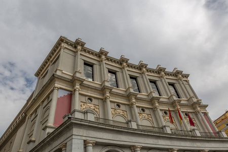 皇家剧院TeatroReal或简单的ElReal在东方广场，马德里。西班牙