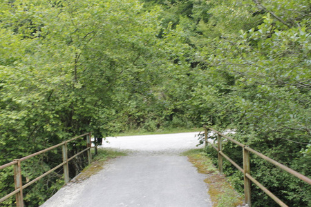 意大利北部乡村道路景观