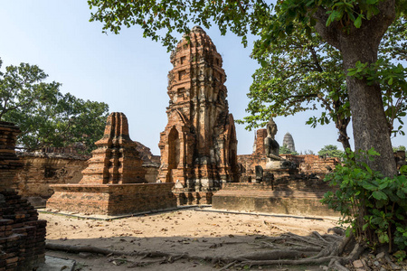 泰国大屿山的Wat Mahat Prang和废墟景观