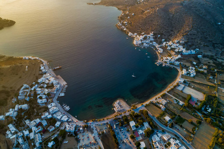喀塔波拉维尔拉奇航空景观，阿莫戈斯岛，希腊爱琴海