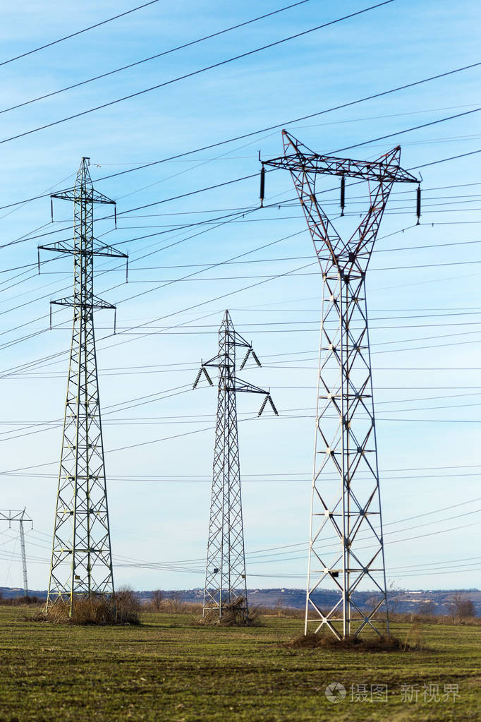 塔架和输电线路