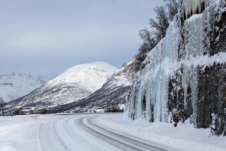 挪威冬季道路，冰雪