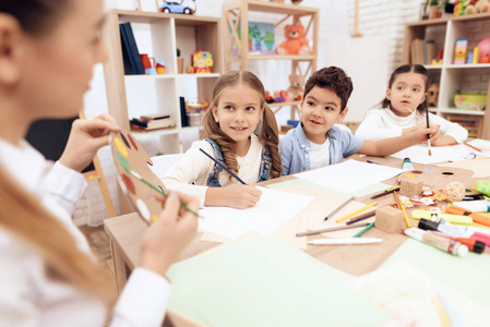 绘画课大全图片