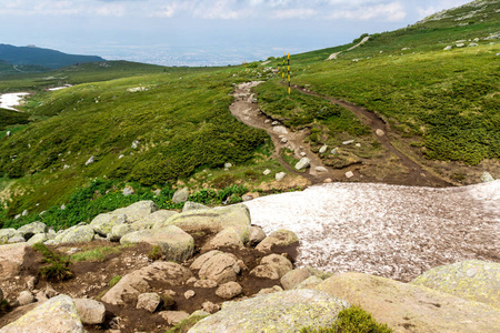 保加利亚舍尼弗拉峰附近维托沙山青山景观