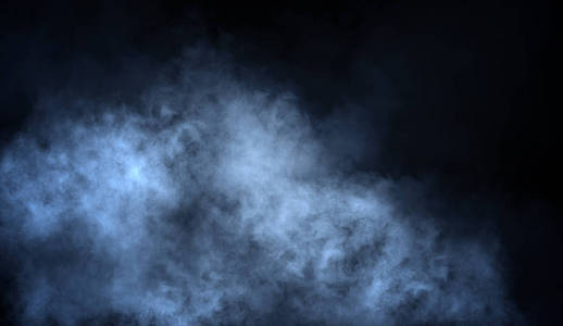 抽象的蓝色烟雾蒸汽在黑色背景上移动。芳香疗法的概念