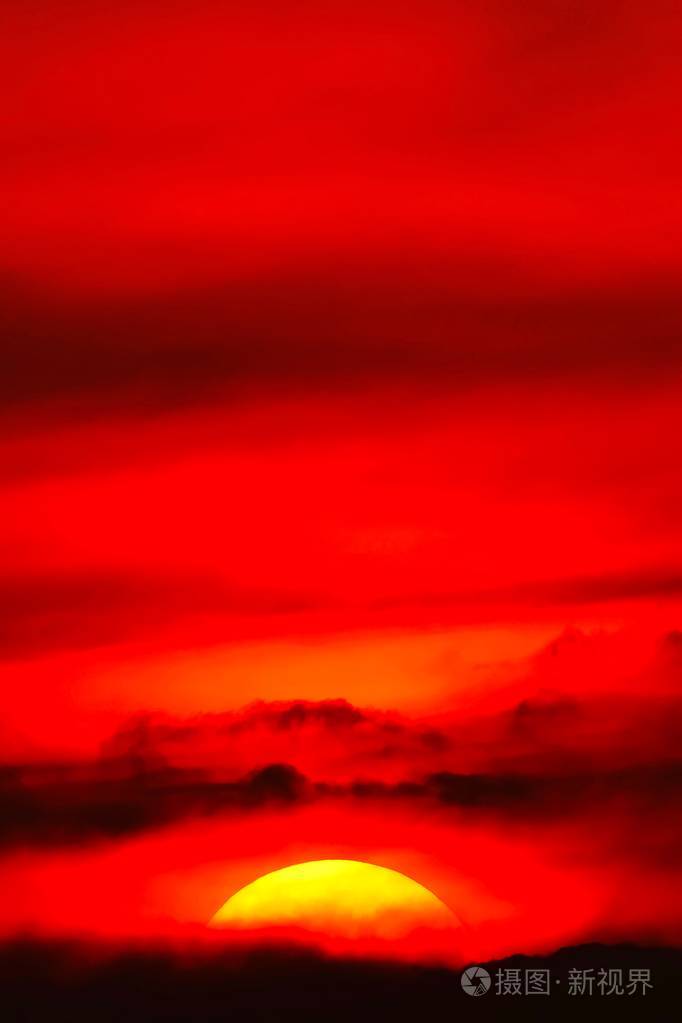 大太阳,日落,天空,橙色,天空,红色,阳光,户外,夏季,自然景观,背面