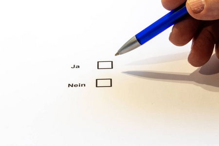 投票多个选择框是的，不是德语用钢笔和手