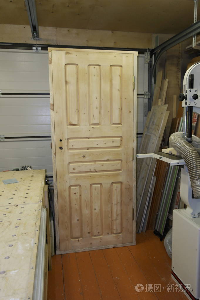旧木门的修复