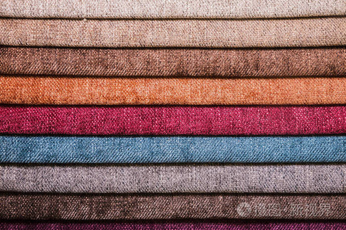 五颜六色,亮丽的面料样品, 包括家具和服装内饰.