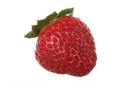 白色背景下分离的成熟生草莓图片