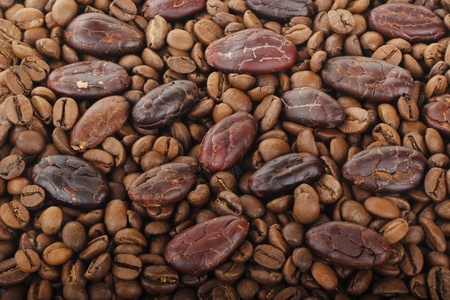 一堆烤咖啡豆的背景