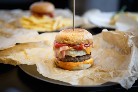  burner cheese served on plate in fastfood cafe