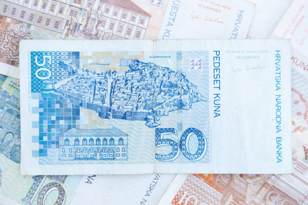 50张国家克罗地亚库纳货币。来自克罗地亚的50张hrvatskaKuna货币的纸币。
