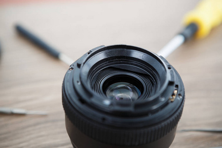  maintain broken modern camera lenses part.Disassembled professi