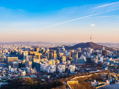 韩国首尔市美丽的建筑建筑城市景观和塔楼