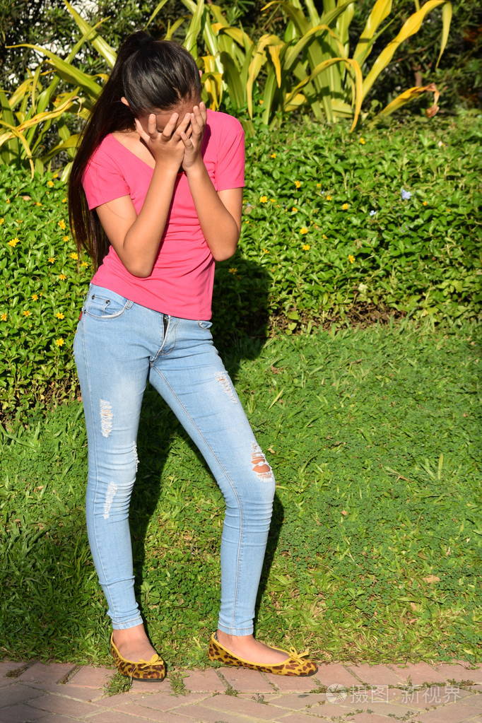 一个漂亮的菲律宾女孩