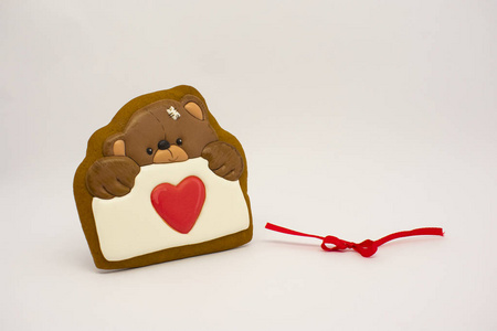 s Day. Original gingerbread, a bear with a heart.