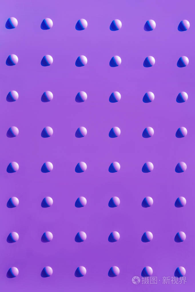 蓝色和紫色美丽的纹理与光影浅蓝色和紫色背景与圆形滴