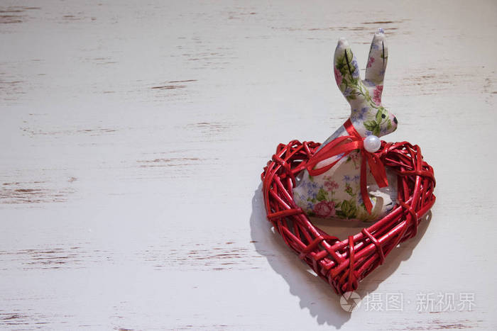 复活节兔子和心脏