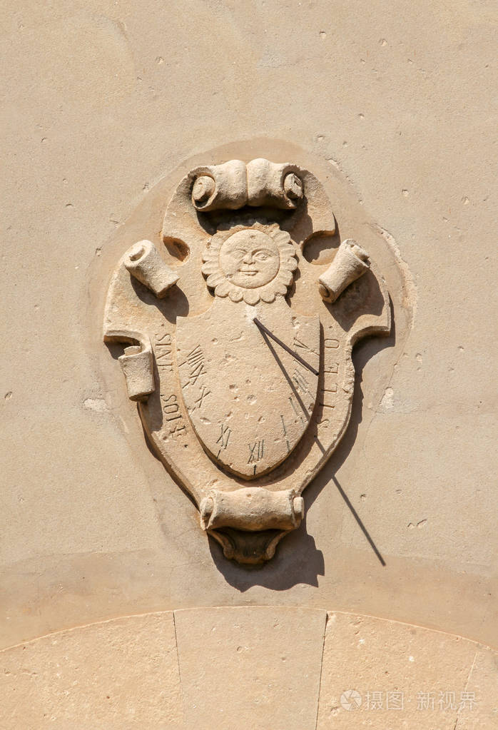 中世纪日晷,在西班牙马略卡岛的一座老房子的正面