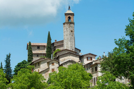 意大利格雷西奥。 在拉齐奥地区以圣弗朗西天主教圣地闻名的中世纪小镇