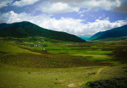 不丹喜马拉雅山丘谷景观