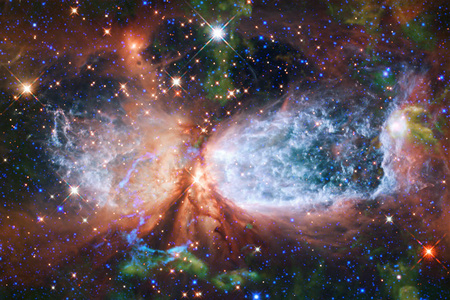 无限美丽的宇宙背景与星云和恒星。 由美国宇航局提供的这幅图像的元素