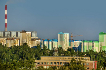 美丽的背景和景观和全景的白天城市和首都从屋顶以上的建筑广场公园。