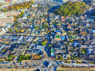 韩国传统小镇JeonjuHanok村的鸟瞰图