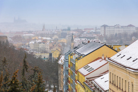 布拉格街道的看法, 从 vysehrad 山在冬季, 捷克共和国