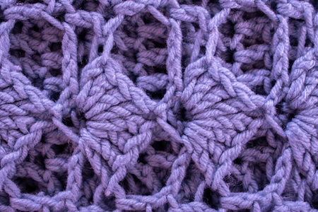 紫色钩针毛毯纹理