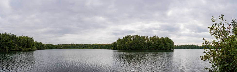 帕纳罗马在德国波特罗普海德湖的景色