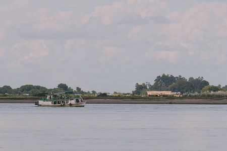 缅甸巴甘的伊洛瓦底江Ayeyarwady河客轮
