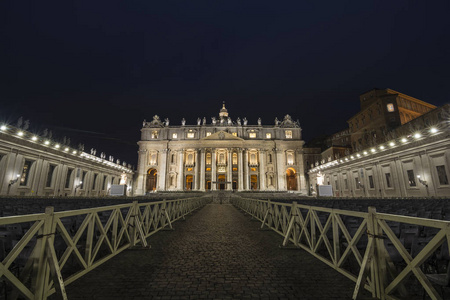 s Basilica at night, Vatican city