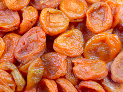 新鲜的成熟的杏干水果作为一种治疗元素