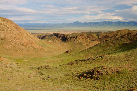 查林峡谷附近的山脉。 哈萨克斯坦