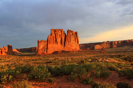 s give an effect to the Red Rocks of Arches National Park