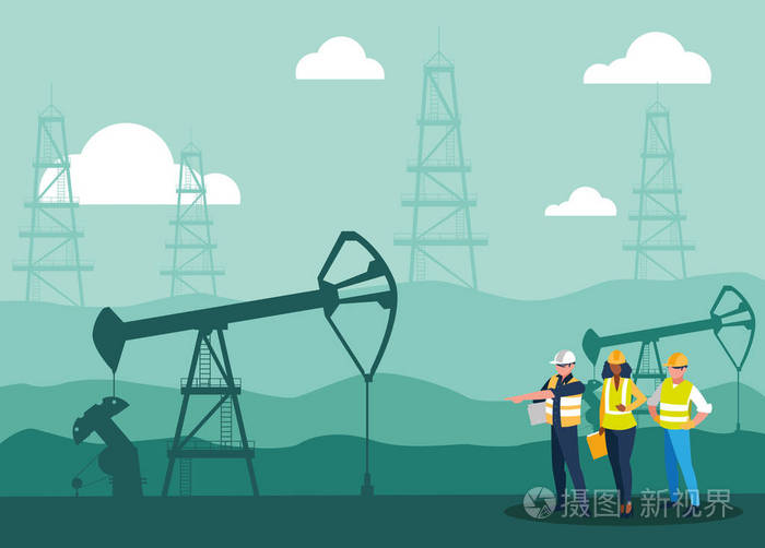 团队工作人员提取石油
