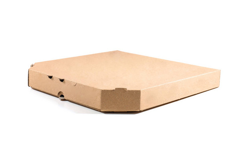 白色背景上的纸板比萨饼盒。 粮食供应