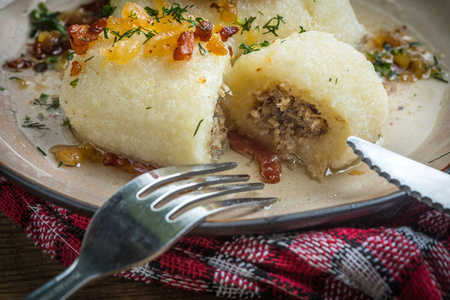 德国饺子图片-德国饺子素材-德国饺子插画-摄图新视界