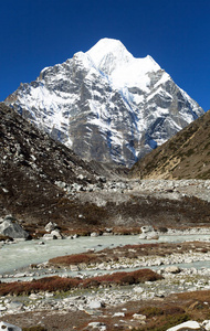 洪库山或洪库丘里峰路马卡鲁大本营巴鲁谷尼泊尔喜马拉雅山