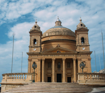 尔福天堂展望教区教堂的设想,圣母玛利亚进入天堂在马尔塔照片