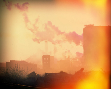 背景模糊的大气污染冶金生产图片
