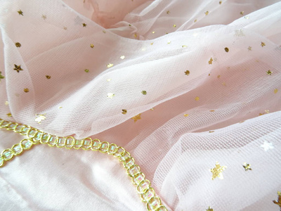 粉红色公主礼服